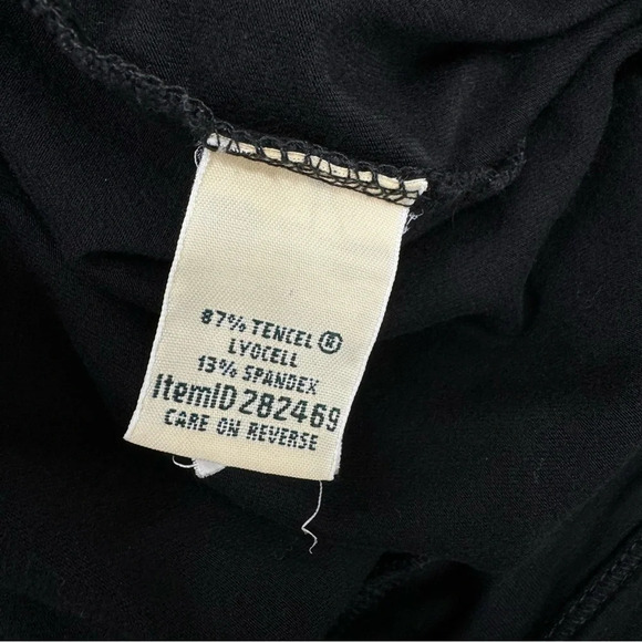 L.L.Bean Black Pull on Comfortable lightweight tencel skirt Sz Medium - Picture 5 of 5